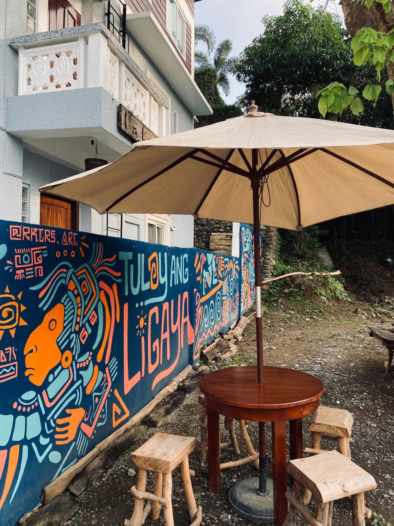 Lakayo Hillside Apartelle 산 후안 외부 사진