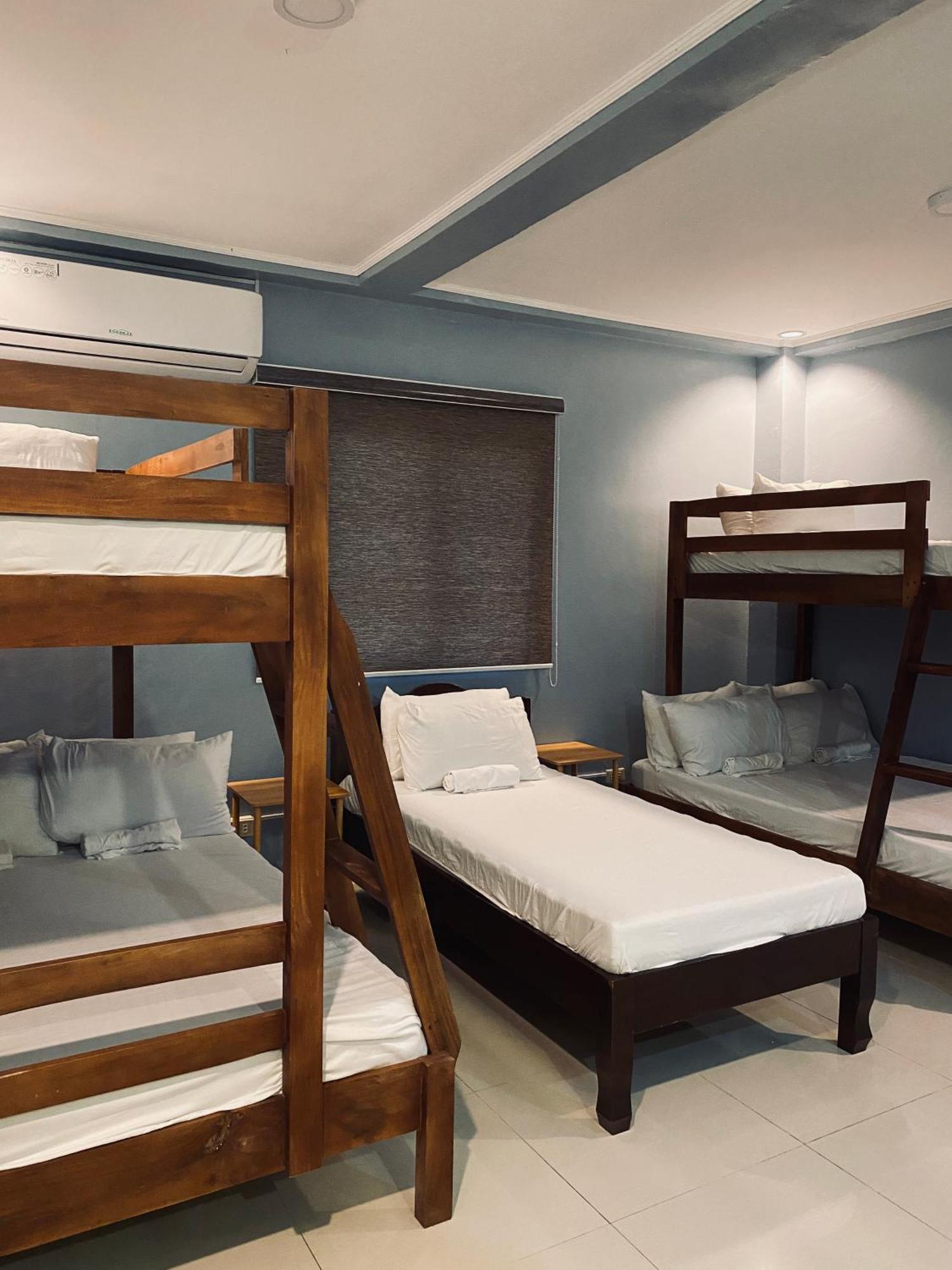 Lakayo Hillside Apartelle 산 후안 외부 사진