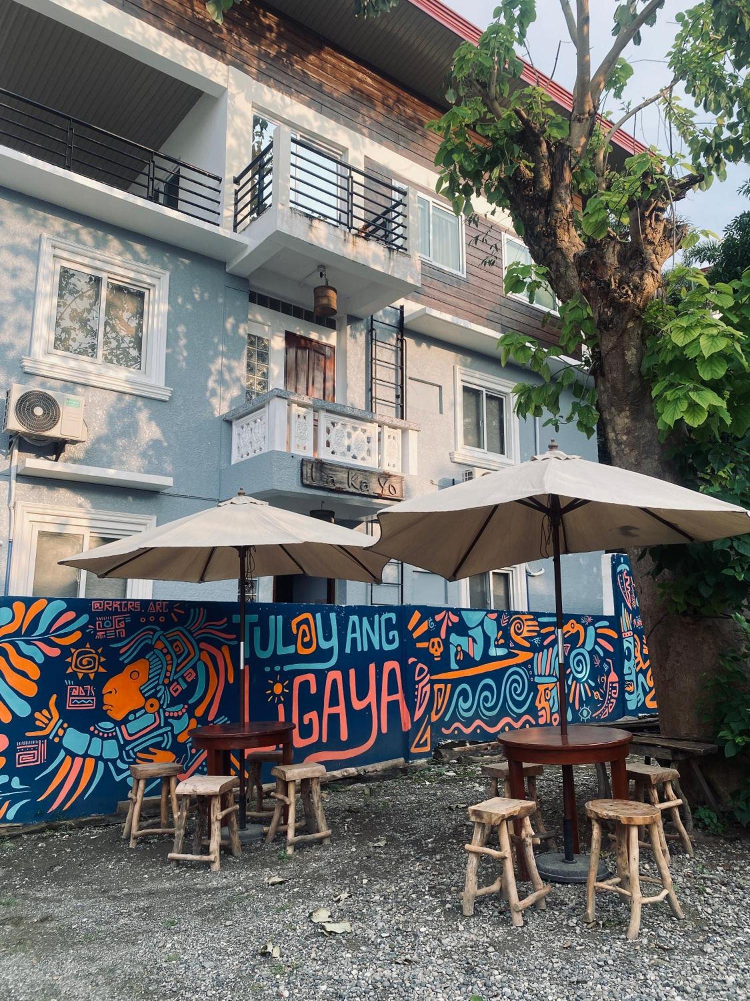 Lakayo Hillside Apartelle 산 후안 외부 사진