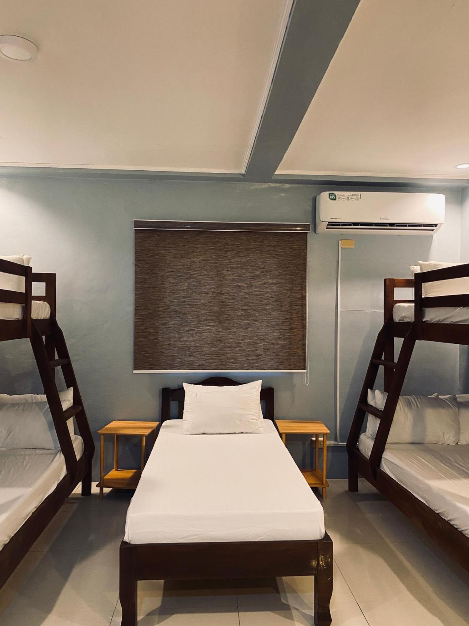 Lakayo Hillside Apartelle 산 후안 외부 사진