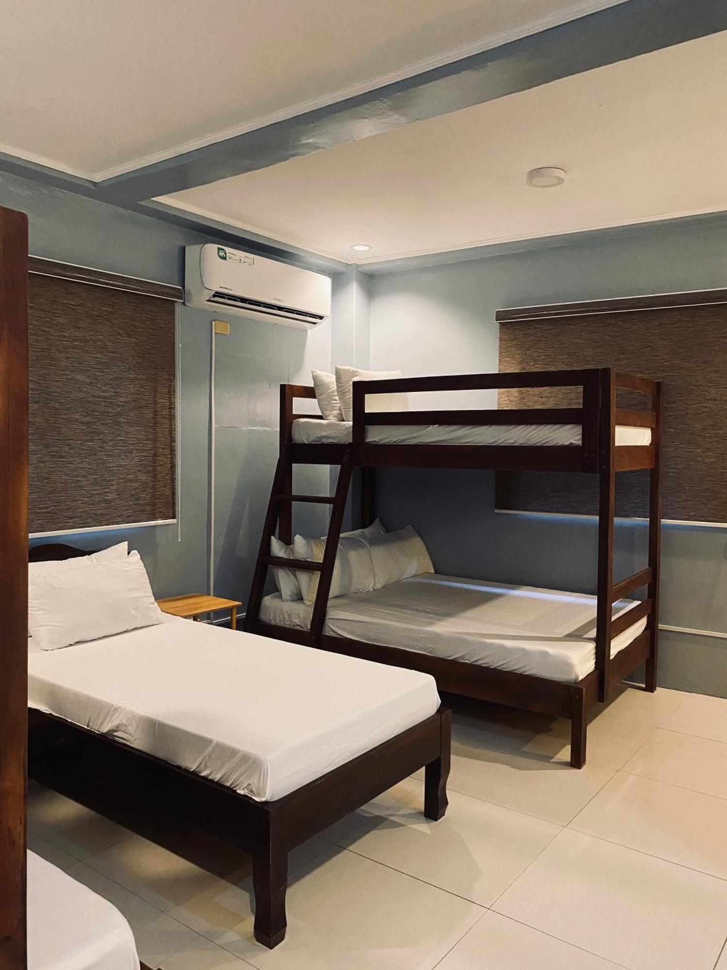 Lakayo Hillside Apartelle 산 후안 외부 사진